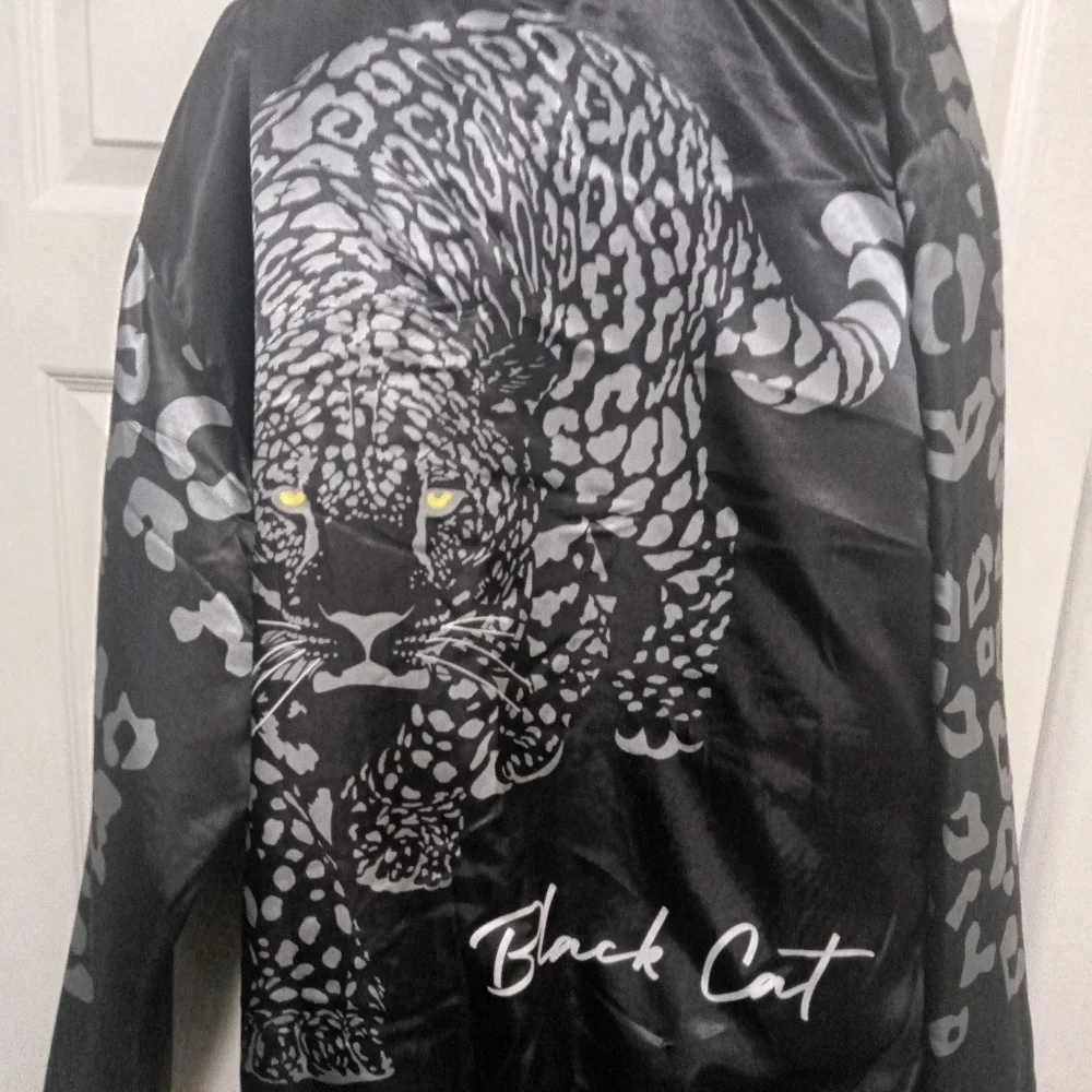 Men's Black and Gray Bomber Jacket - Picture 2 of 3